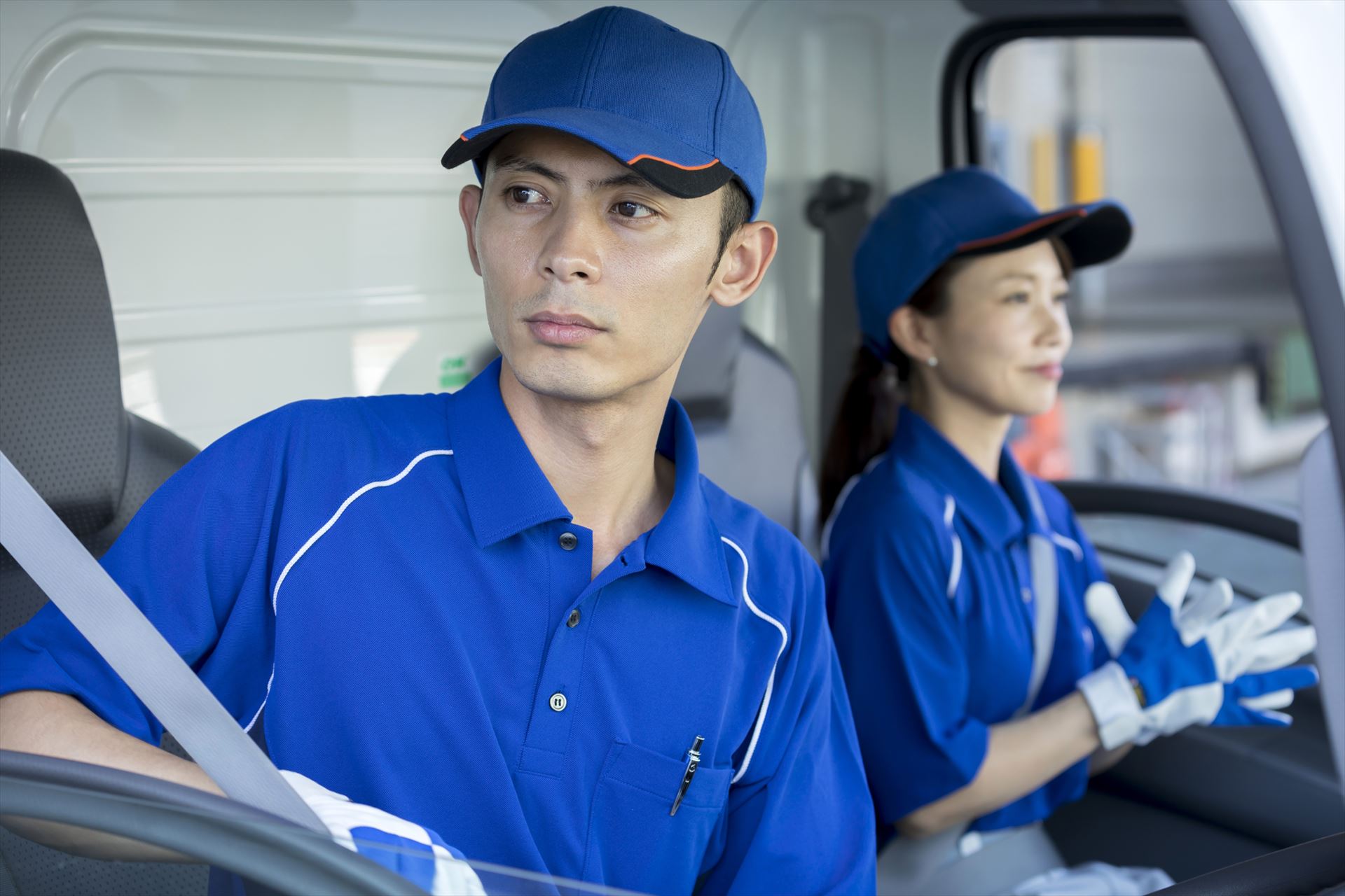 配送先に到着したスタッフ (3)